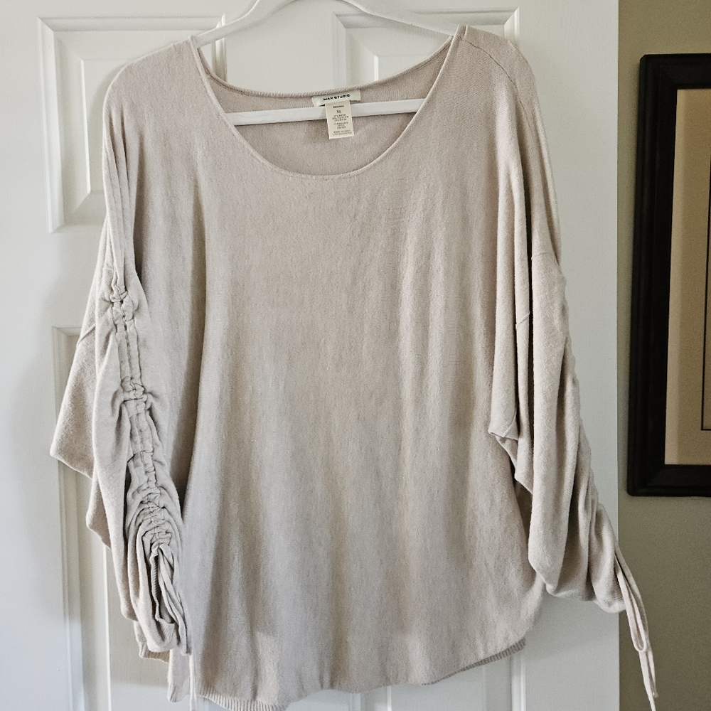 Max Studio scrunch sleeve sweater